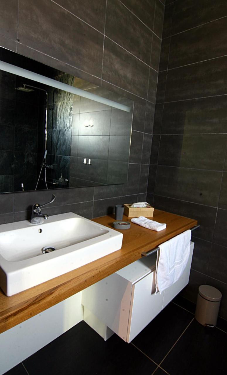 Villa Romeo L'Etang-Sale Luaran gambar